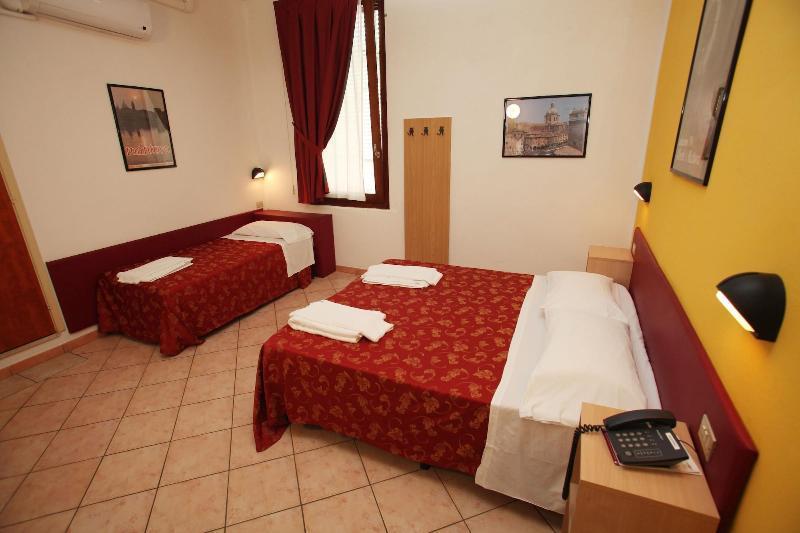 Hotel Mantegna Stazione Mantua Dış mekan fotoğraf