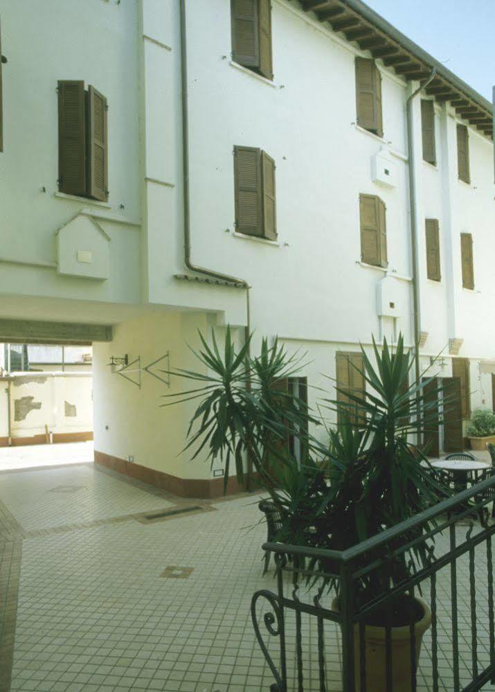 Hotel Mantegna Stazione Mantua Dış mekan fotoğraf